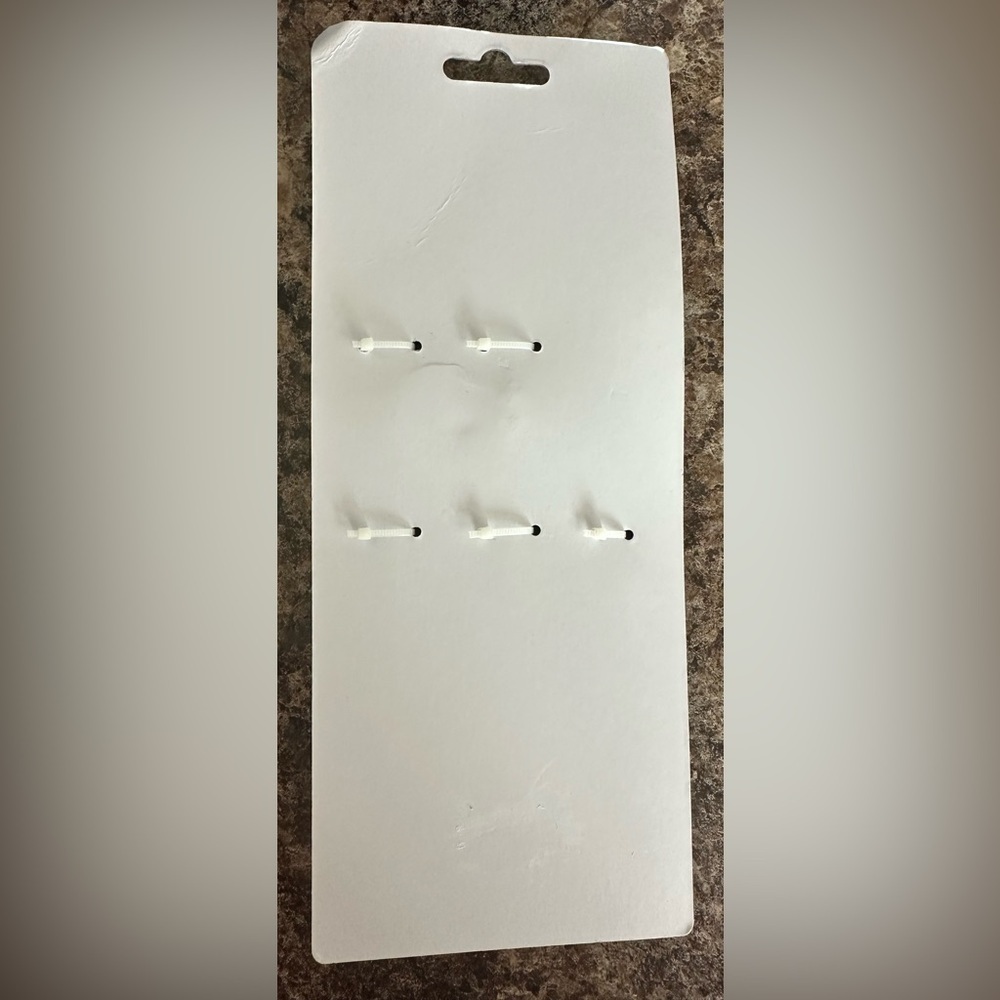 NWOT. Disney Parks Epcot Flower & Garden 2020 Reusable Straw Set. - Picture 4 of 5